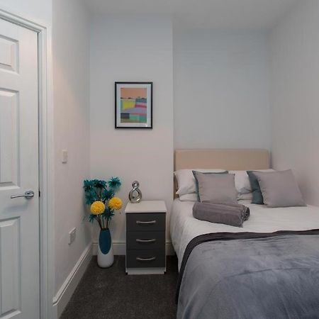 Townhouse @ 166 Ruskin Road 크루 외부 사진