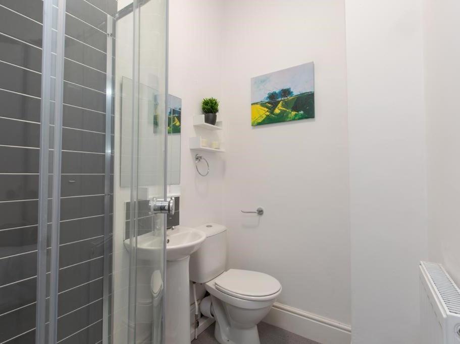 Townhouse @ 166 Ruskin Road 크루 외부 사진