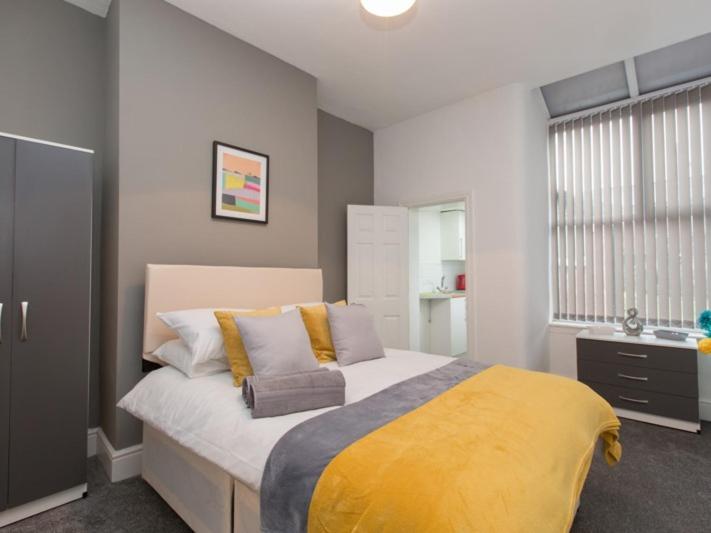 Townhouse @ 166 Ruskin Road 크루 객실 사진