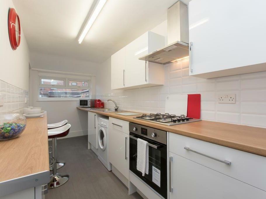 Townhouse @ 166 Ruskin Road 크루 외부 사진