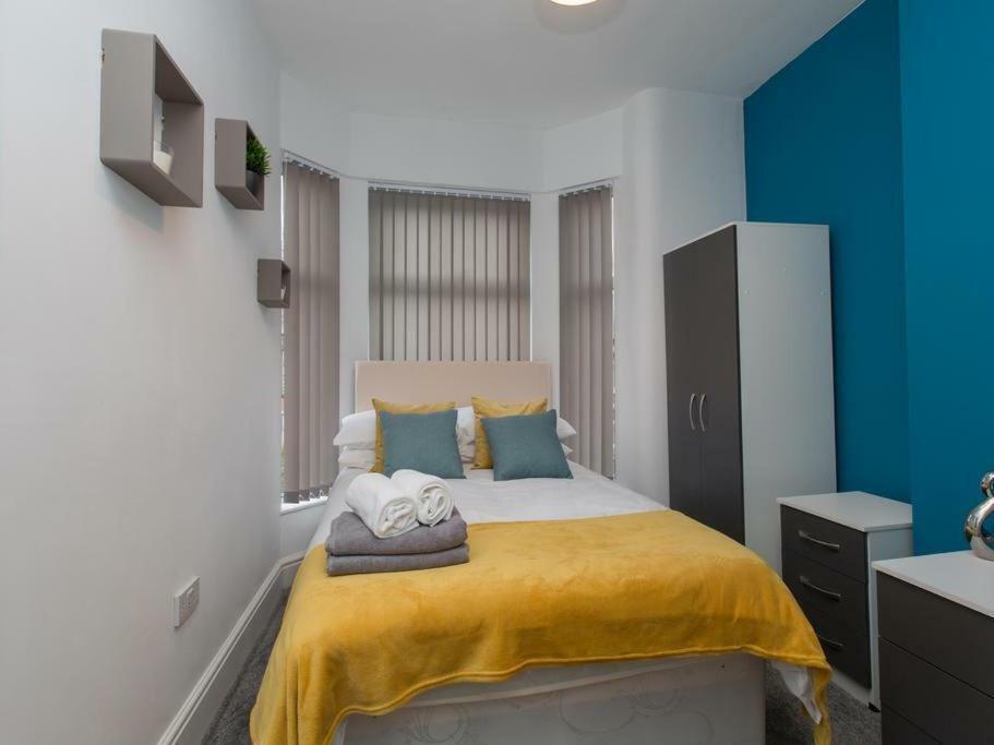 Townhouse @ 166 Ruskin Road 크루 외부 사진